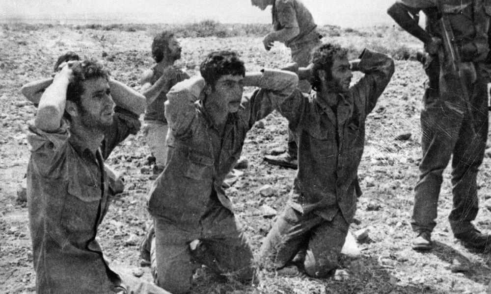 Προκαλεί ο Ακάρ: Βάφτισε "ειρηνευτική επιχείρηση" την εισβολή στην Κύπρο το 1974